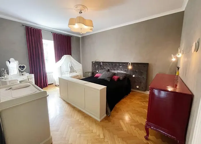 Apartment Spacious In Center Reval