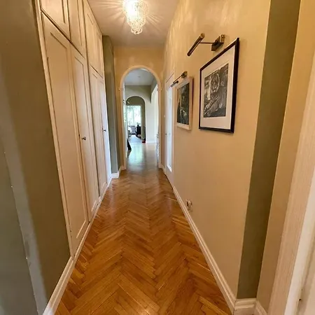 Apartament Spacious In Center Tallin